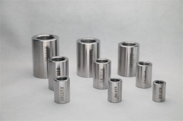 九龙直螺纹套筒多少钱